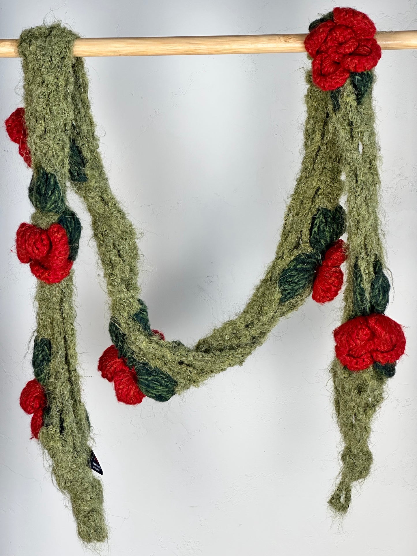 Tabask Handmade in Peru Wool Roses Scarf